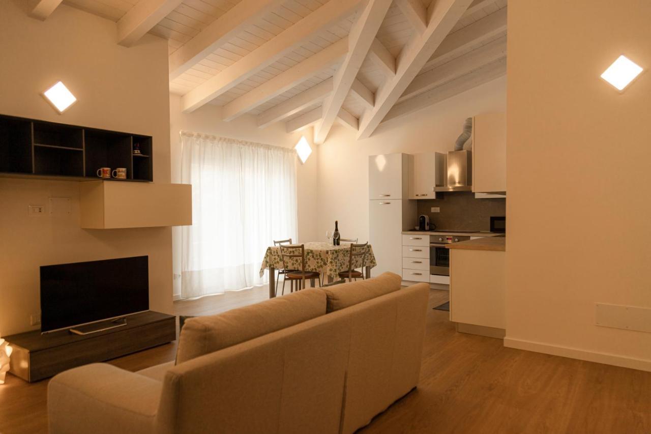 HOLIDAY APARTMENTS GIULIA - Green Pietramurata Buitenkant foto
